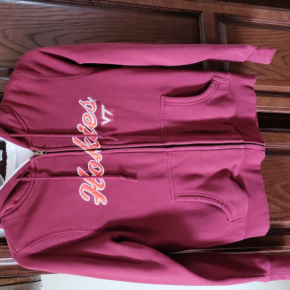 Hokies, hooded zip jacket, 2 front pockets, size large